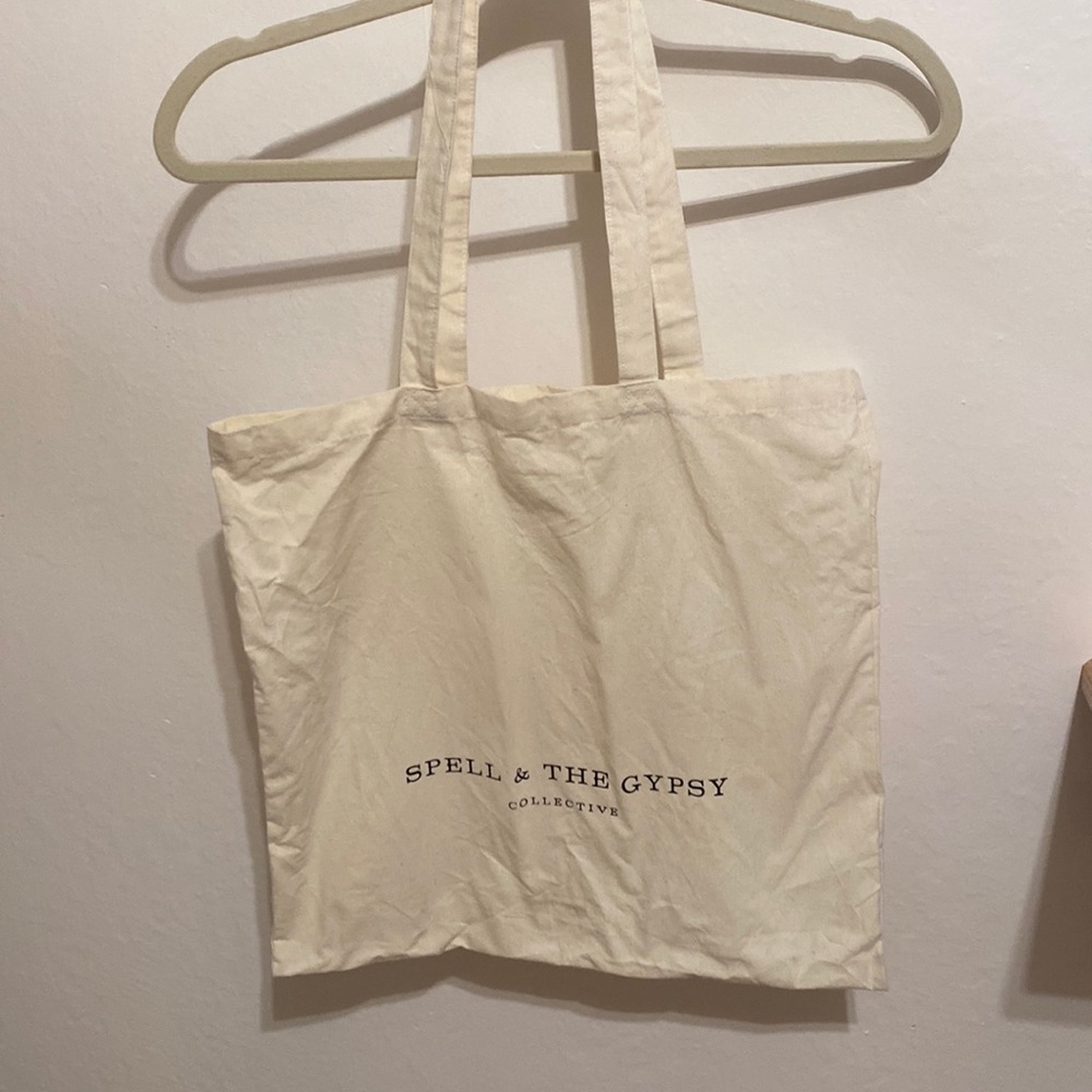 Spell Tote